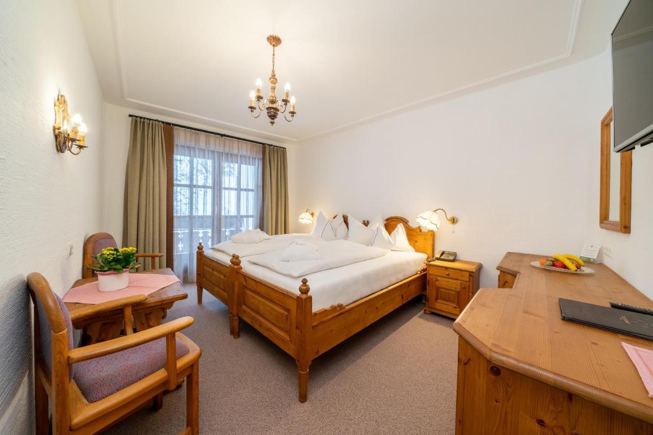 באד קליניקירשהיים Hotel Trattlerhof מראה חיצוני תמונה