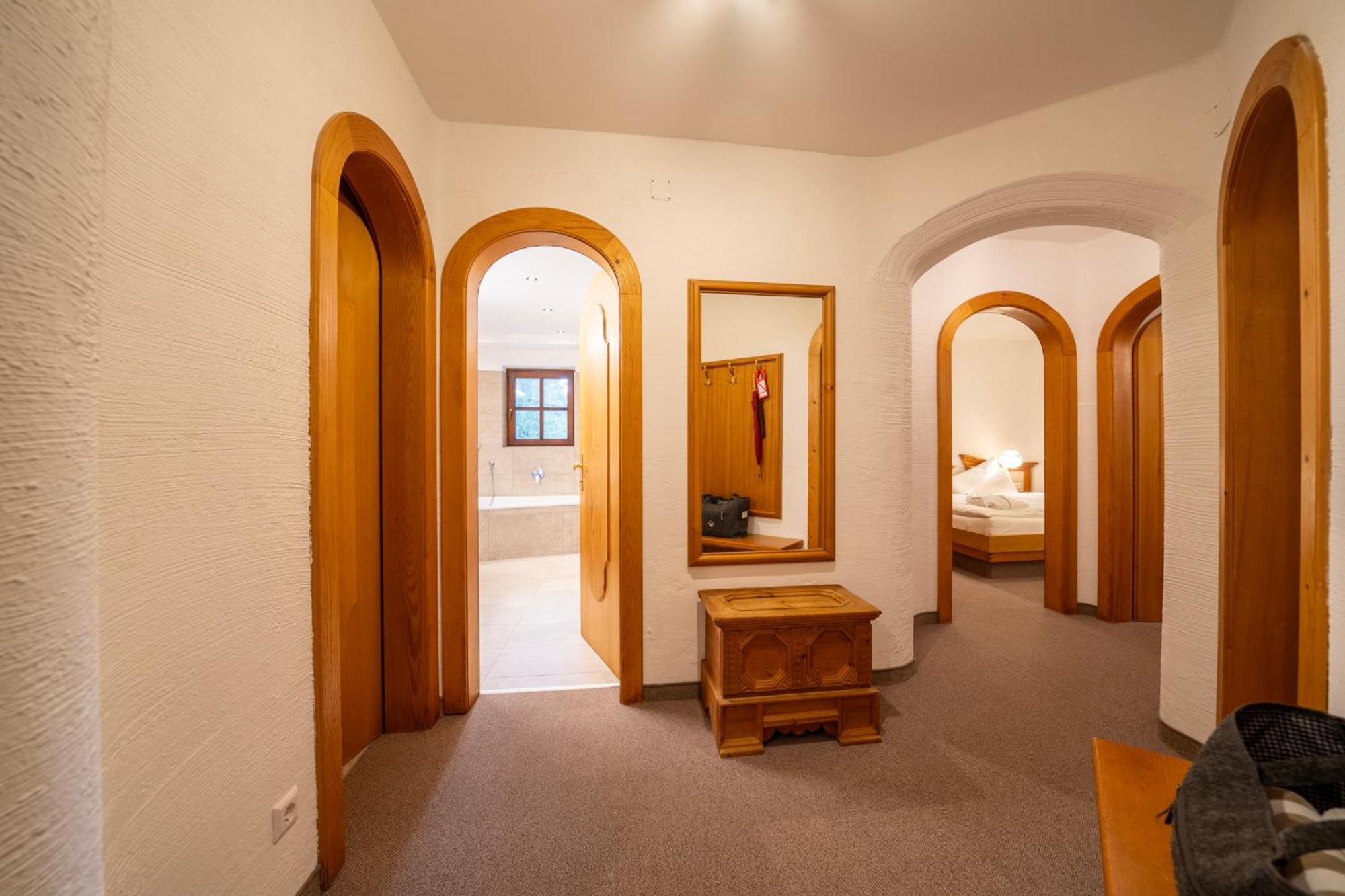 באד קליניקירשהיים Hotel Trattlerhof מראה חיצוני תמונה